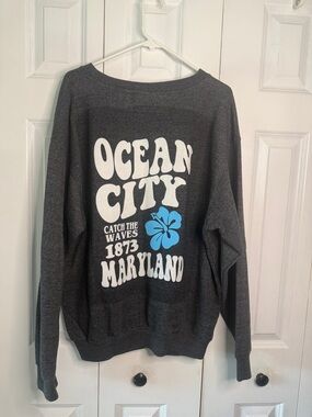 Ocean City Maryland Graphic Crewneck Sweatshirt - Charcoal